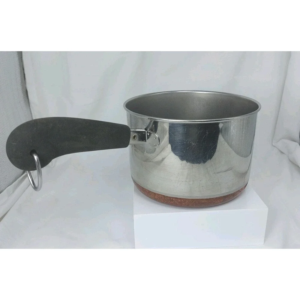 Vintage Revere Ware 1801 Copper Bottom  2 Qt Saucepan Only